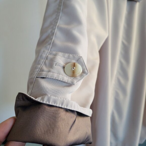 Gallery Woman Long- Hooded Light Beige Overcoat w/Removable Hood Liner (2X) - Picture 8 of 14